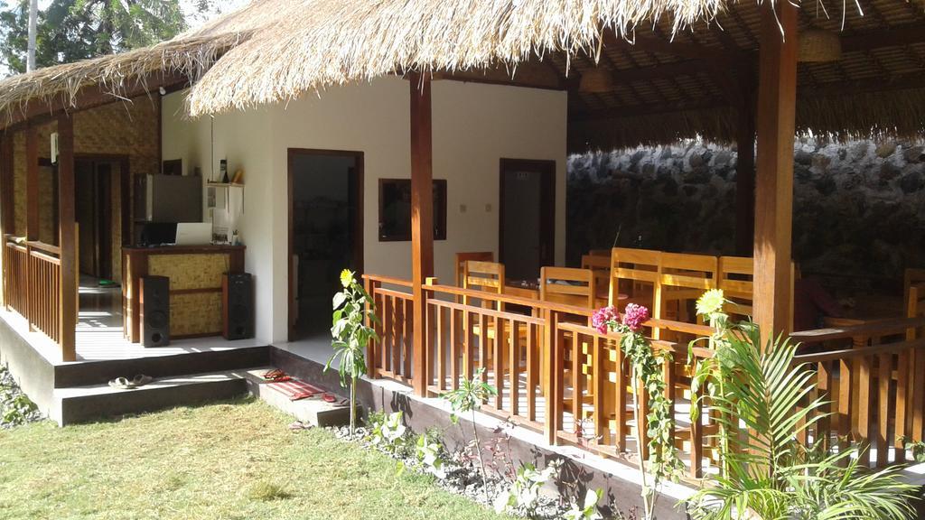 Airas' Garden Homestay Kuta  Exterior foto